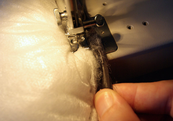 Coudre du Primaloft à la machine Coudre du Primaloft à la machine